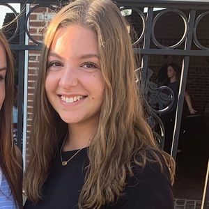 Meet your Posher, Josie